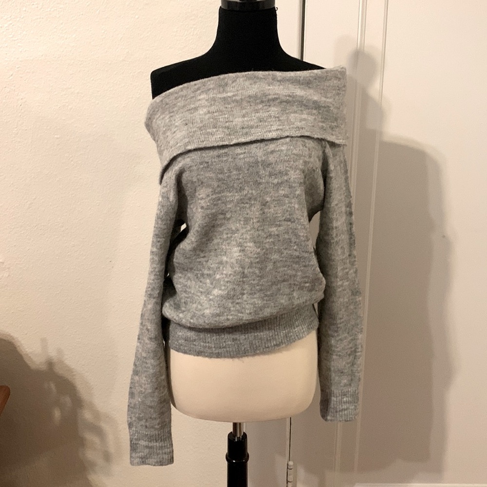 H&M Sweater